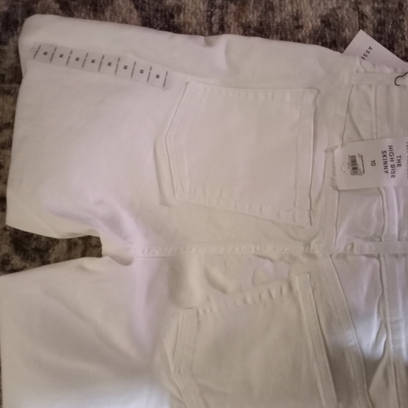 Free Assembly white jeans - Picture 3 of 3